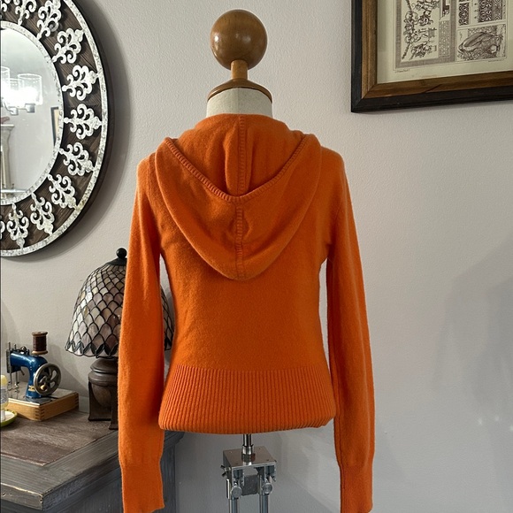 Cashmere Hooded Pullover - Picture 3 of 6